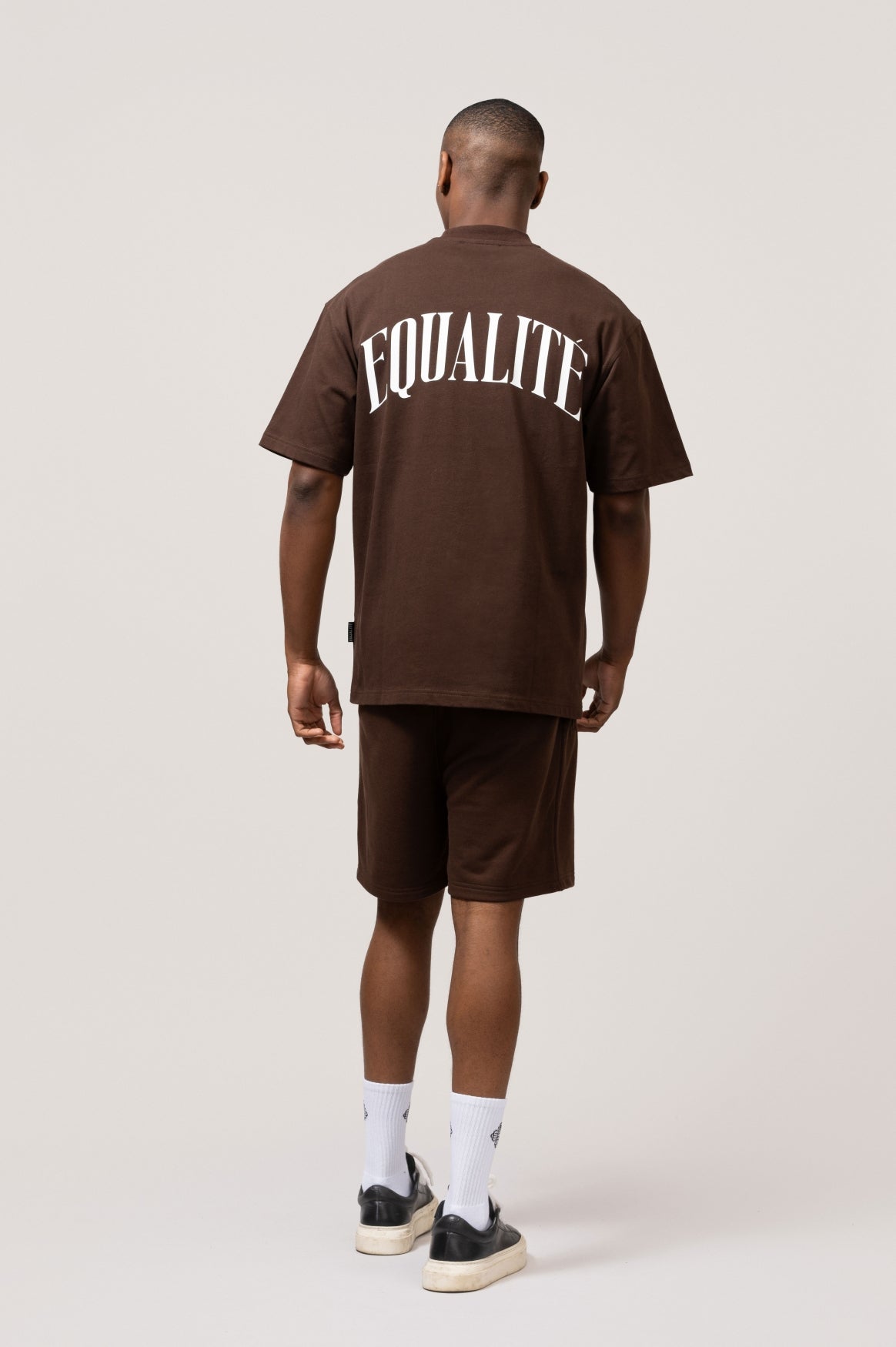 OLIVER OVERSIZED TEE | BROWN