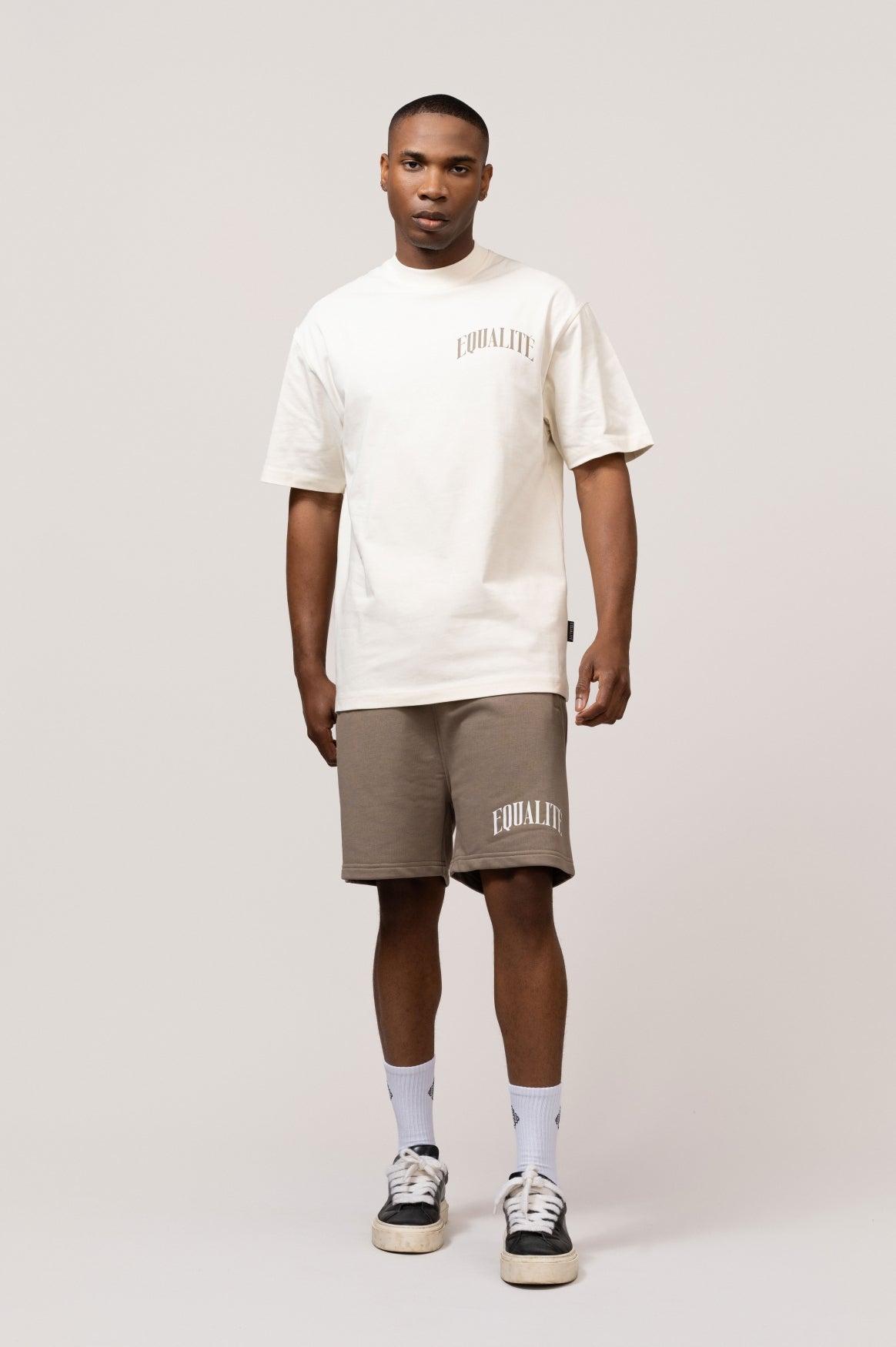 Oliver Shorts | Taupe