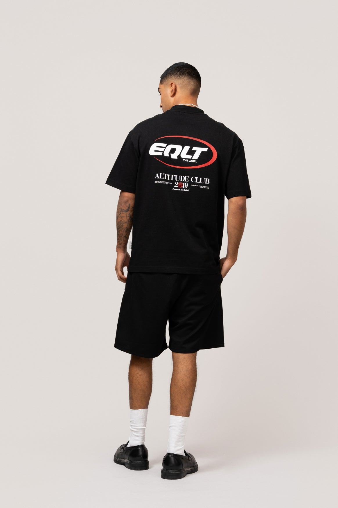 EVEREST OVERSIZED TEE | BLACK