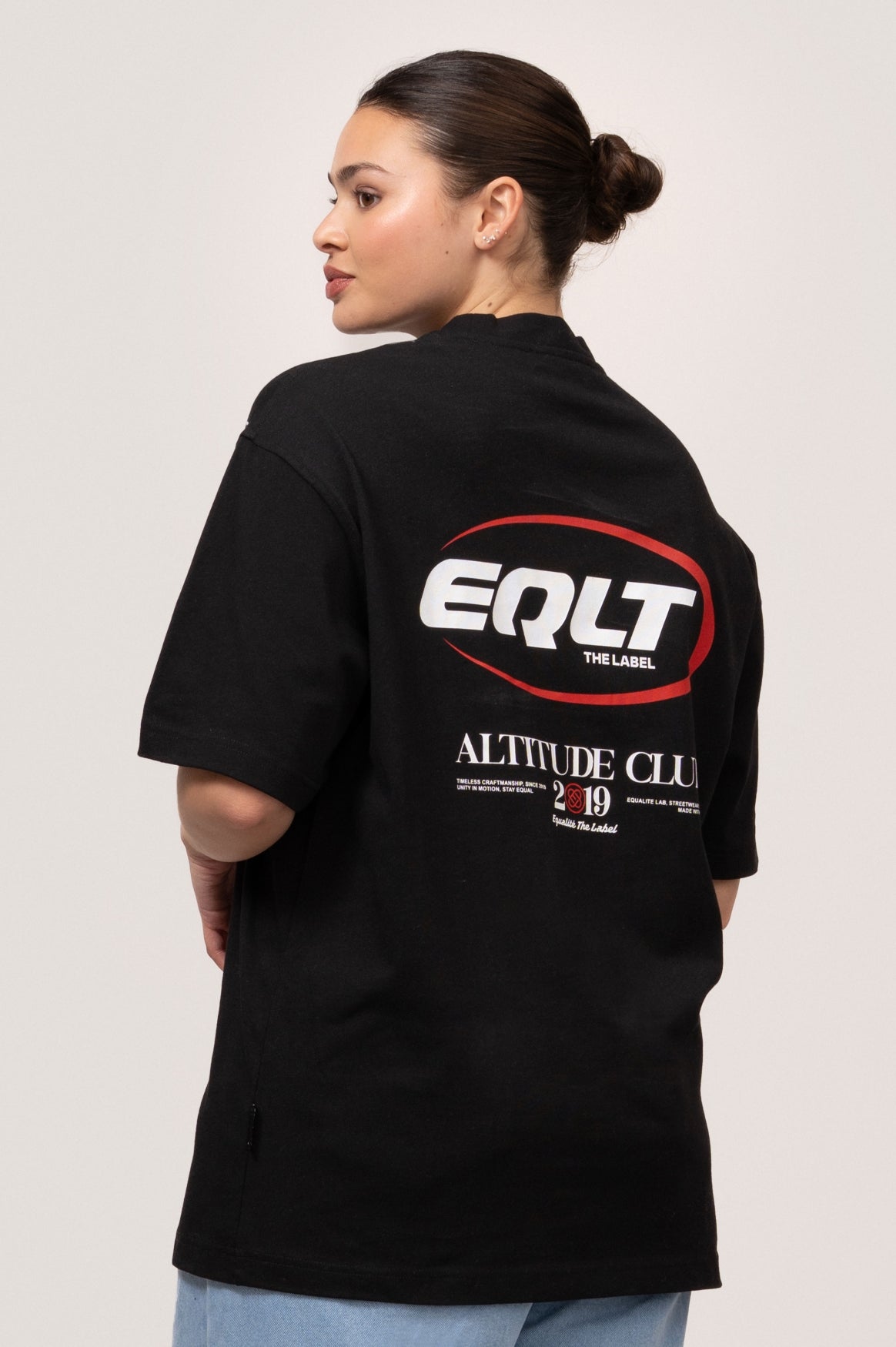 EVEREST OVERSIZED TEE | BLACK