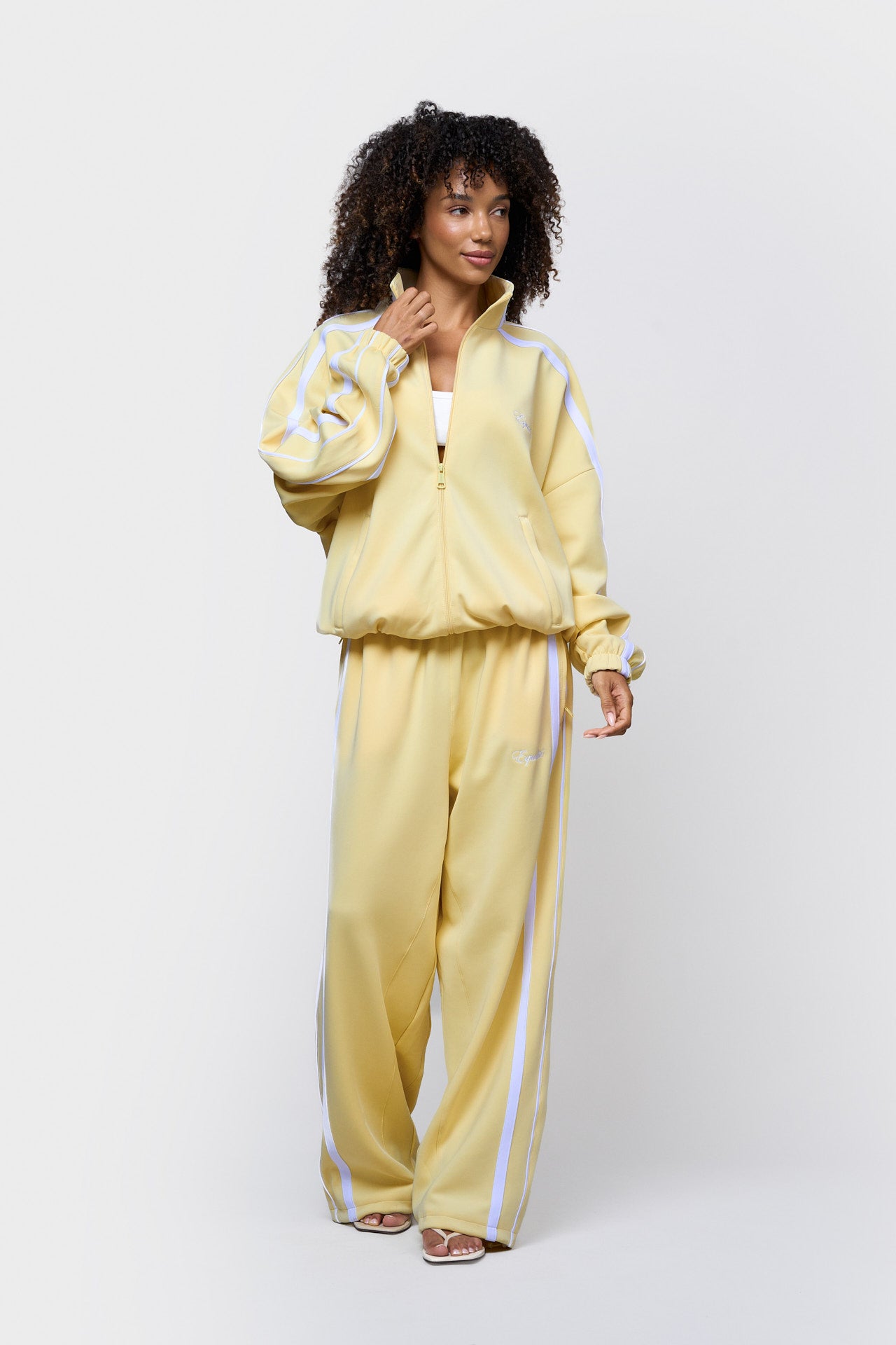 ecom_woman