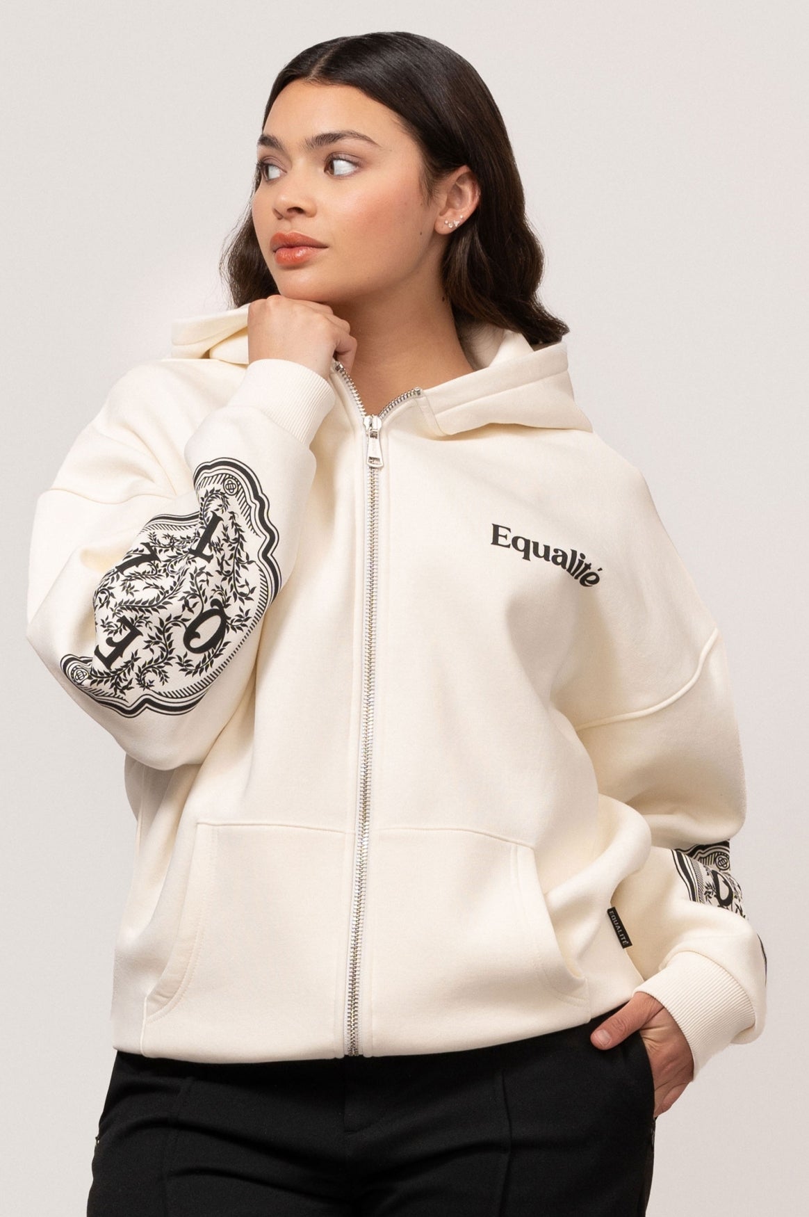 MAE PAINTING OVERSIZED FULL ZIP HOODIE | OFF-WHITE